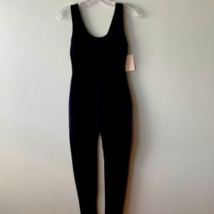 NYT! SEXY! Fitted pant jumpsuit - size M